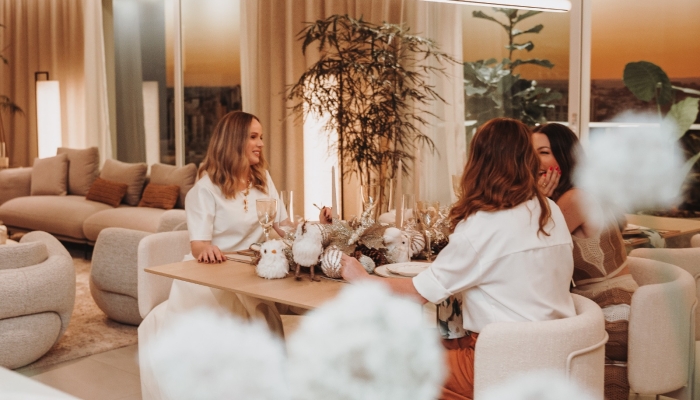 Etiqueta para Convidados: Como não cometer gafes e manter a diversão em qualquer evento